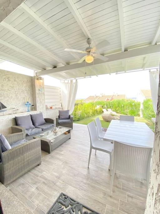 Sant'Elmo Castiadas villetta vista mare 200m dalla spiaggia - Bed and Breakfast Castiadas