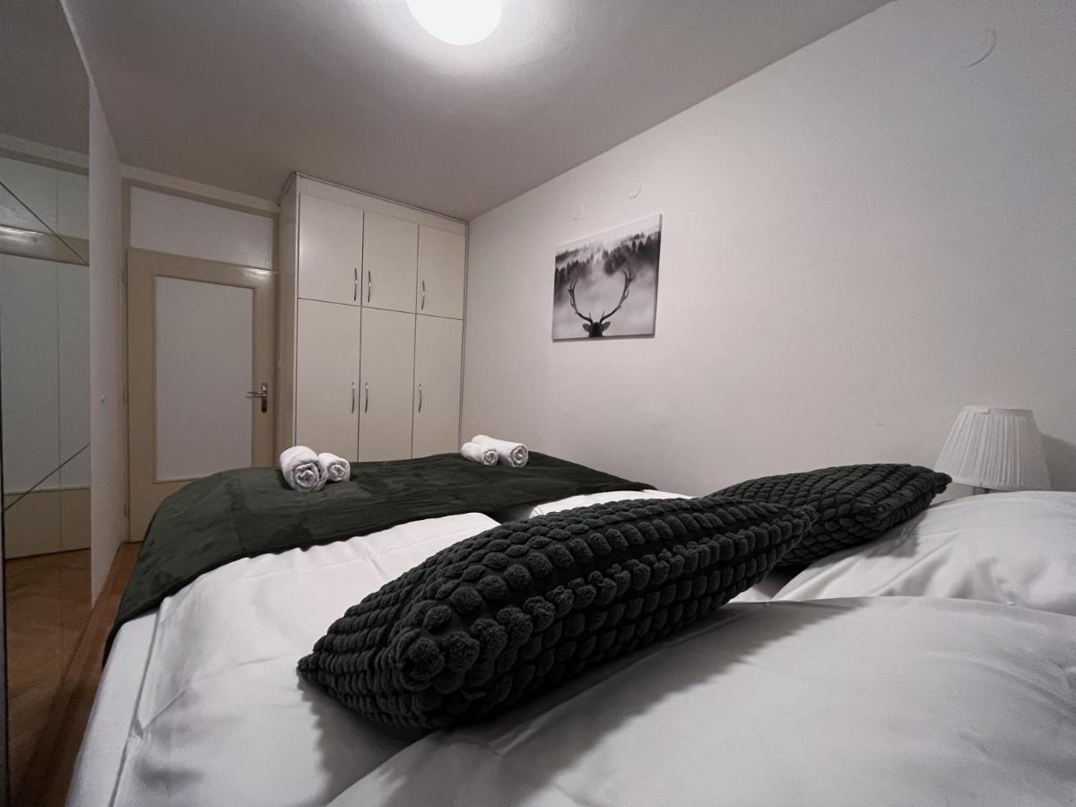 Apartman LA CASA 77A - B&B