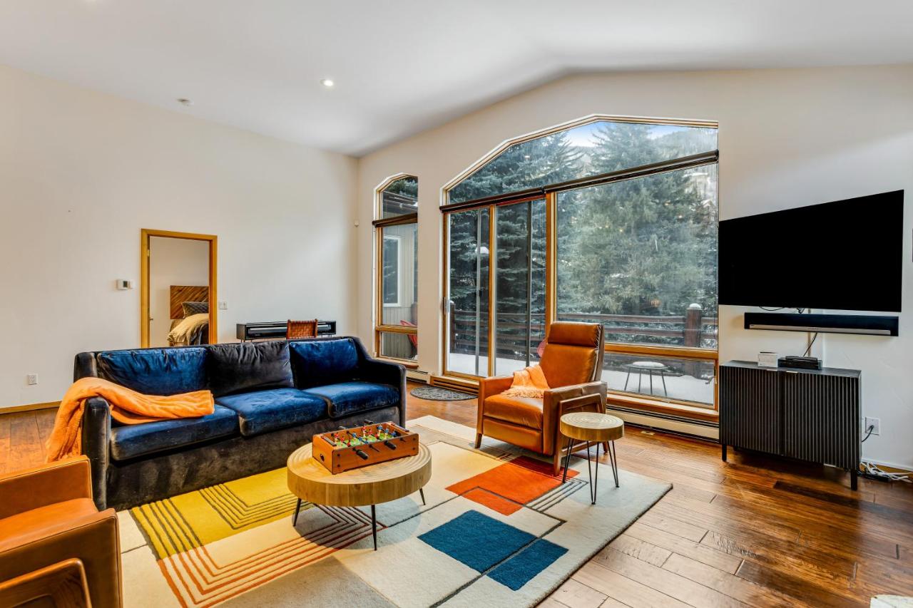 Snowy Peak Sanctuary - B&B