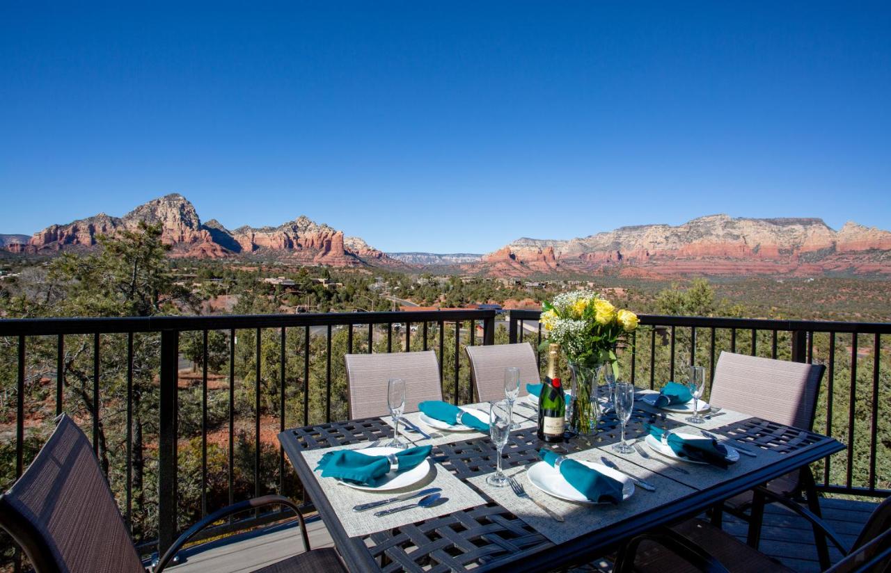 Awe Inspiring Red Rock Views with Hot Tub! - Bed and Breakfast Sedona