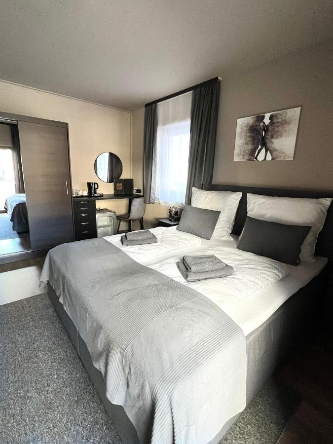 The Steakhouse - Guest Rooms - Ferienwohnung