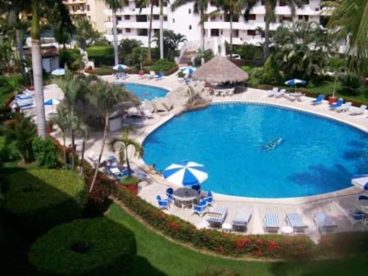 Royal Pacific Yacht Club Condo at Marina Vallarta for 2-4 - B&B Puerto Vallarta