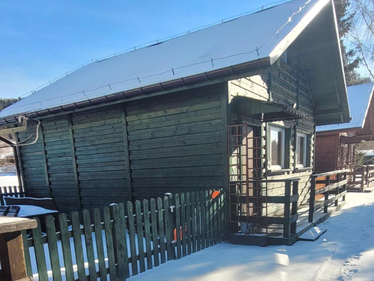 Stanica pod Zadzierną Domki całoroczne - B&B Lubawka