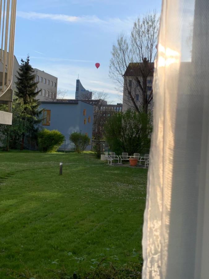 Apartment Leipzig Zentrum mit Tiefgarage - Ferienwohnung