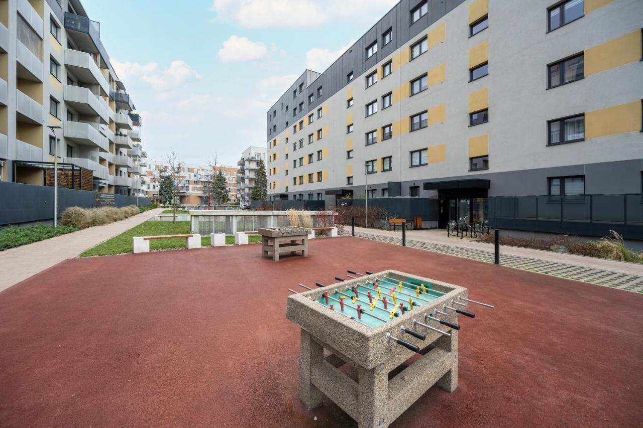 One Bedroom Apartment Nadodrze with FREE GARAGE Wrocław by Noclegi Renters - Ferienwohnung