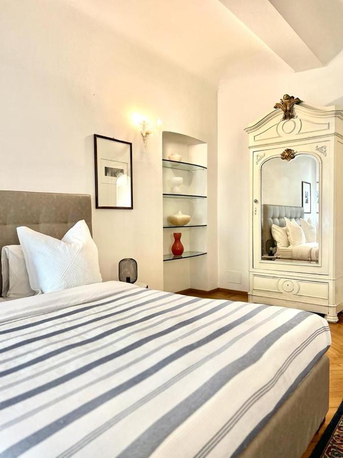 B&B Asti - ComeCasa Alfieri Elegant Apartment - Bed and Breakfast Asti