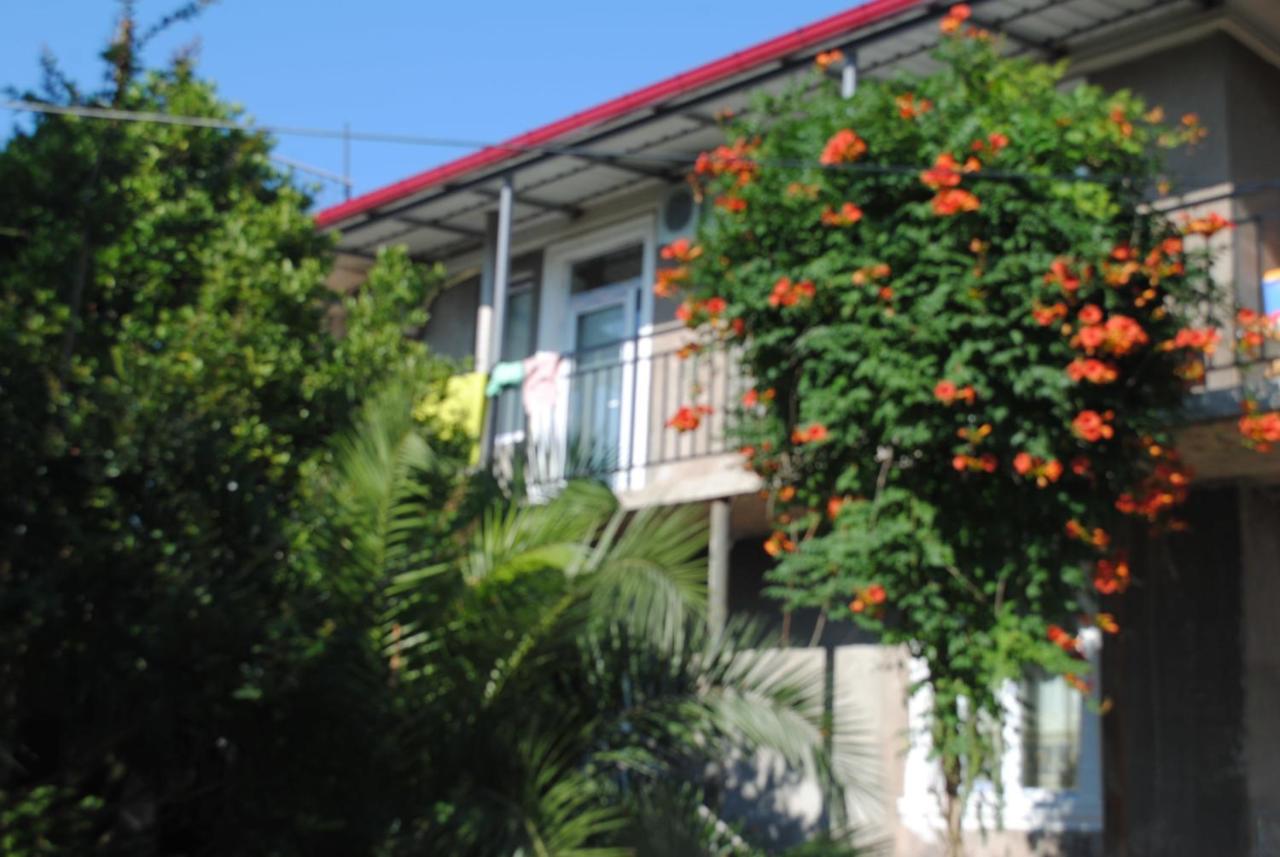 Giga Guest House - B&B