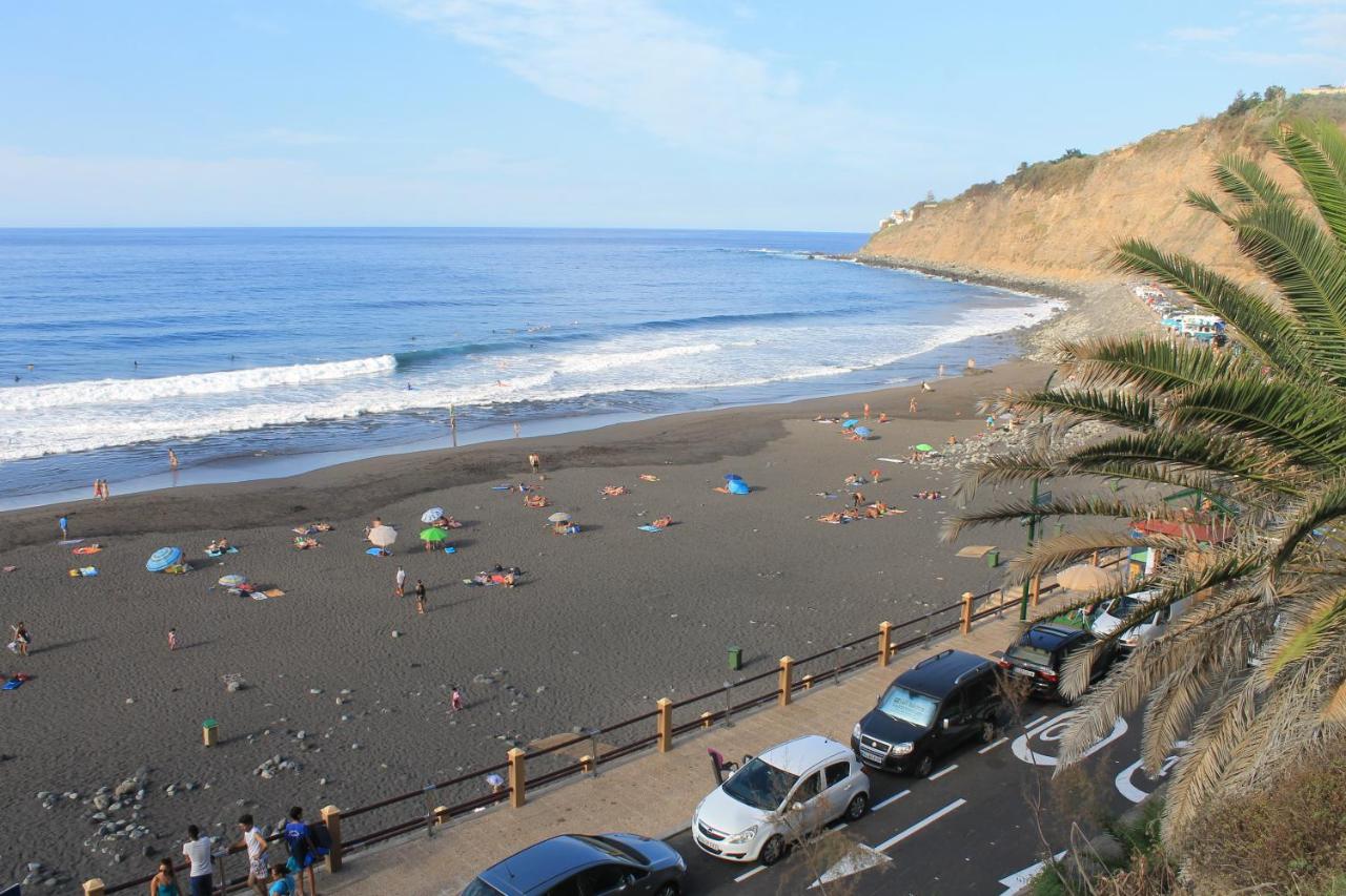 Apartamento Tajinaste con vistas al mar y la montaña y wifi gratis - Chambres d'hôtes Los Realejos