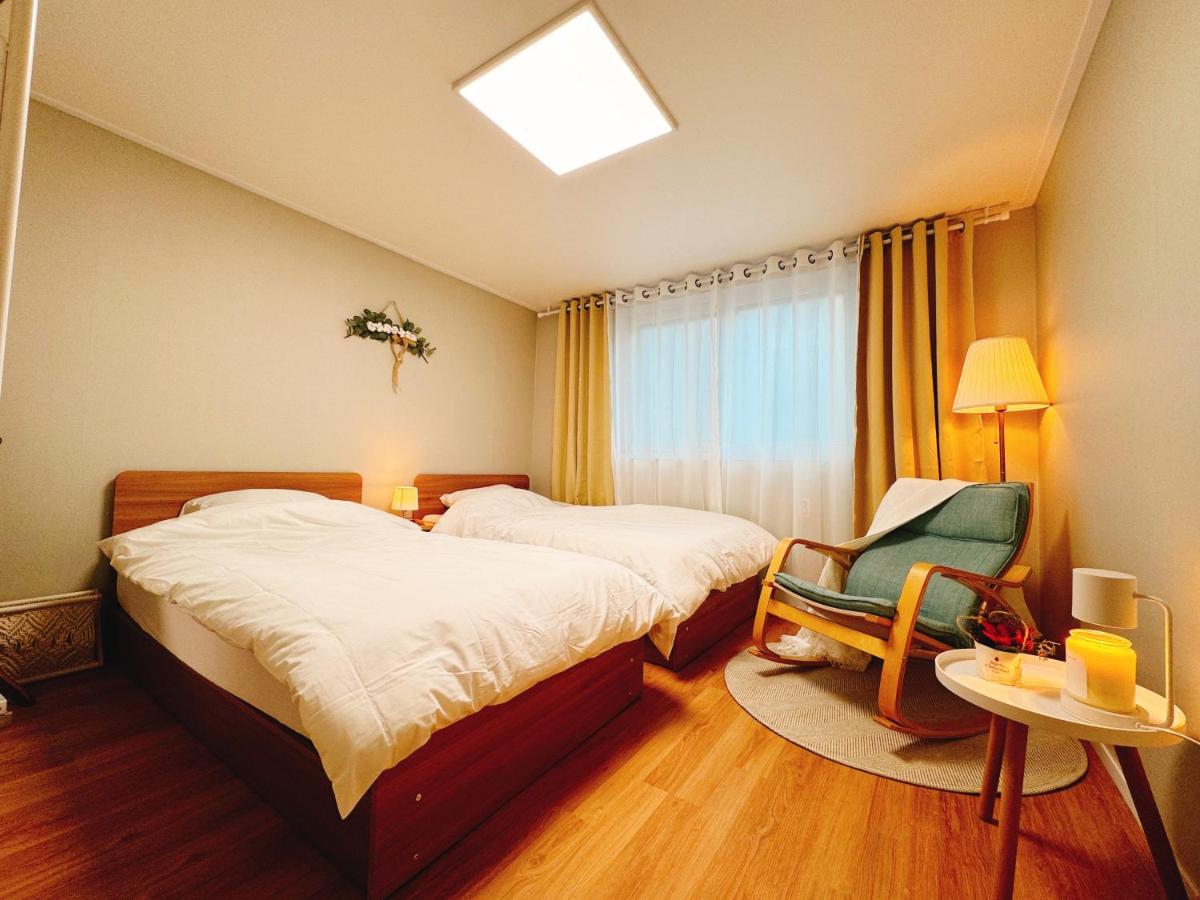 B&B Seoel - Digital media city station 2min DMC Stay Kpop Hongdae - Bed and Breakfast Seoel