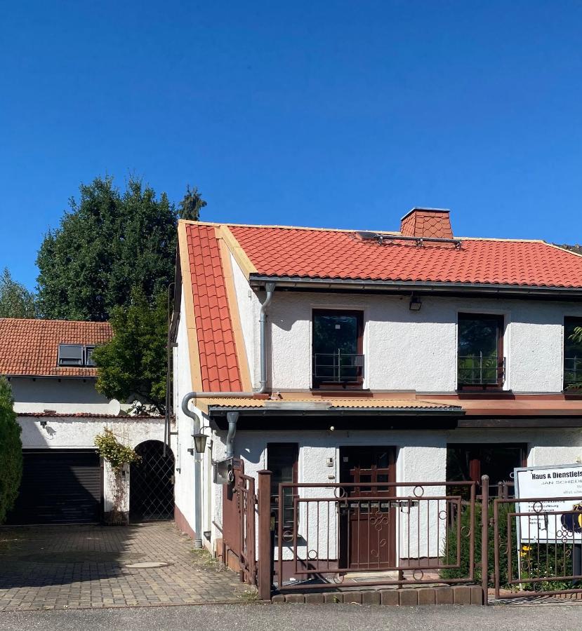 Haus Heiken Apartment Sonnenblume - Chambres d’hôtes Altenbourg