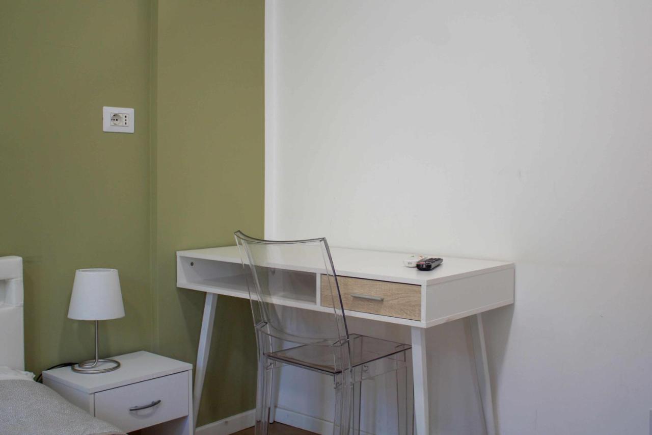 La stanza del Mazzini 3P NO ascensore NO cucina - B&B Pavia