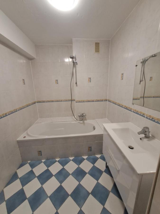 Appartement 3 pièces faubourg de Pierre - B&B