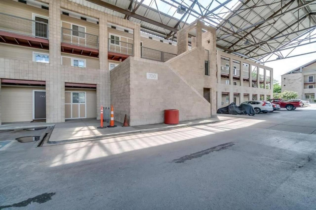 Downtown Riverfront Condo unit 780 - Chambres d’hôtes Nashville