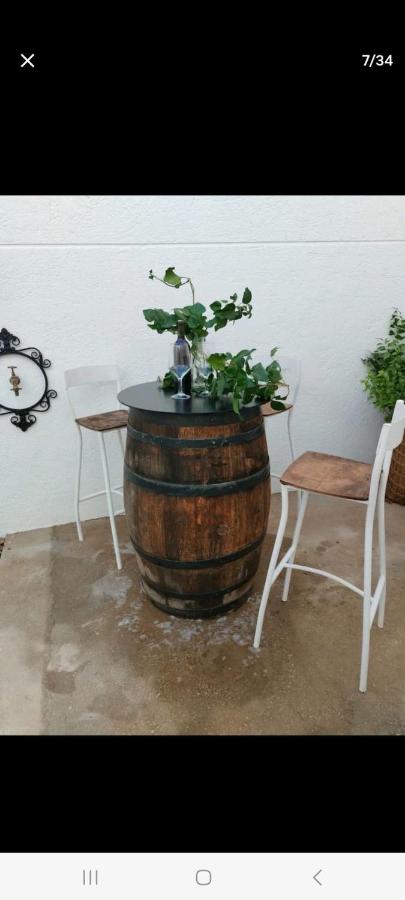 La casita del vino - B&B Socuéllamos