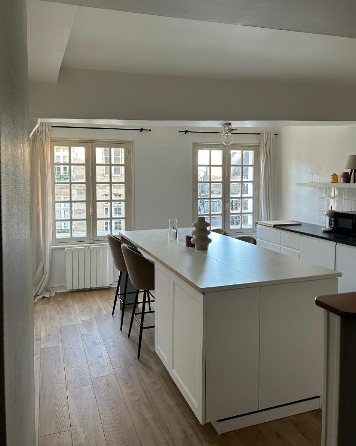 Spacieux appartement au coeur du centre historique de Dinan - Ferienwohnung Dinan
