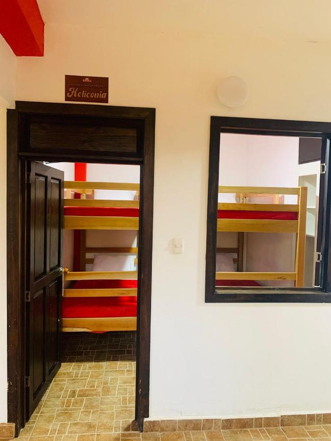 Familiekamer met Gedeelde Badkamer