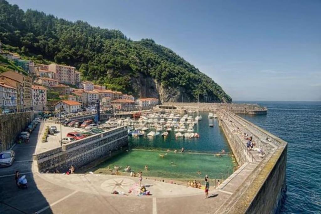 Portu - Apartamento en el puerto de Elantxobe - B&B Elantxobe