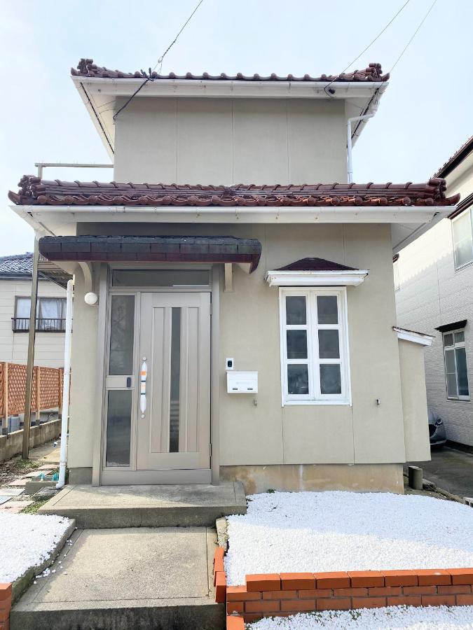 カモゲストハウス ペット不可 - Chambres d'hôtes Tsuruoka