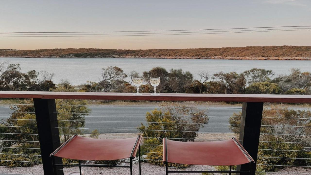Dusk Coffin Bay - Bed and Breakfast