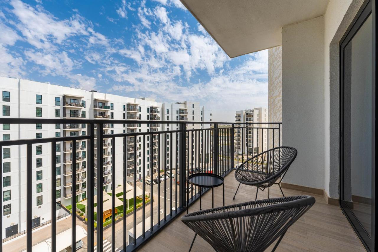 Maison Privee - Chic Apt on Yas Island cls to ALL Main Attractions - Bed and Breakfast Abu Dhabi