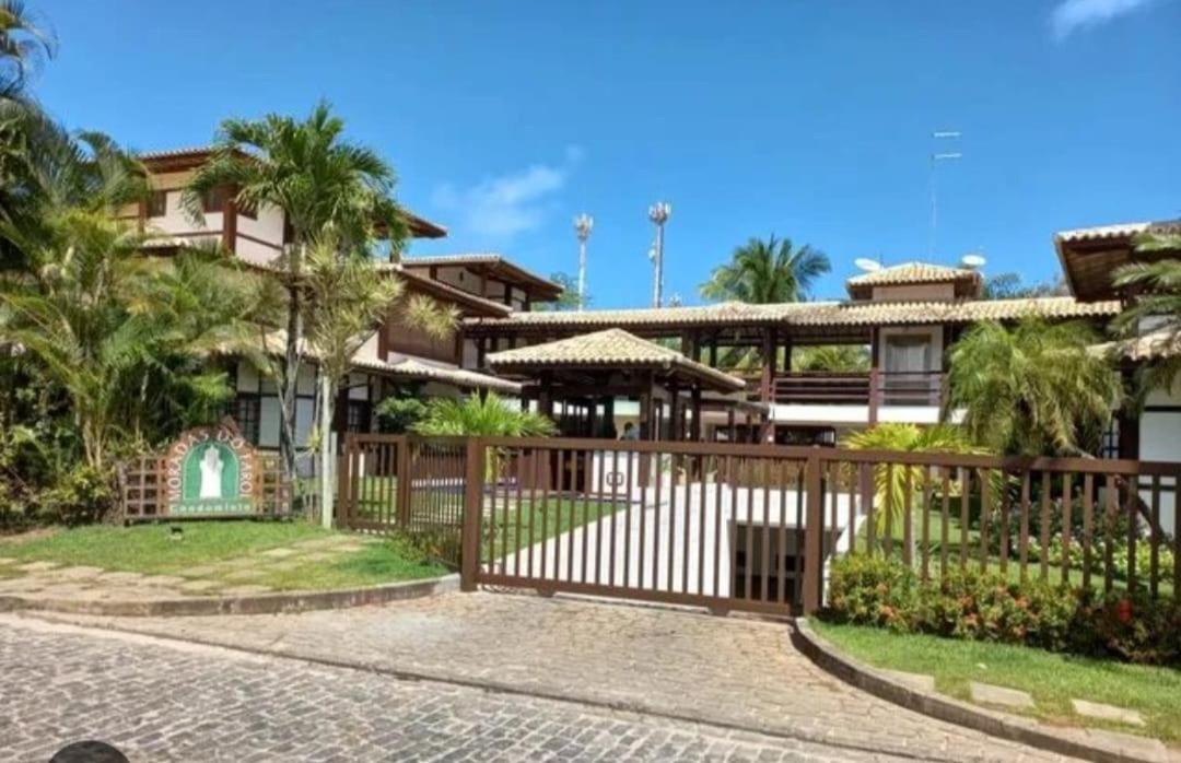 Apartamento duplex em Praia do Forte - 2 suítes - B&B