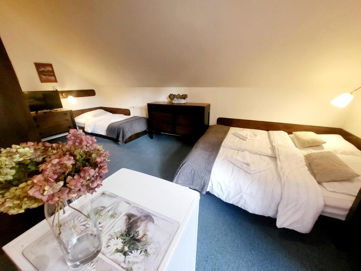 Classic Quadruple Room