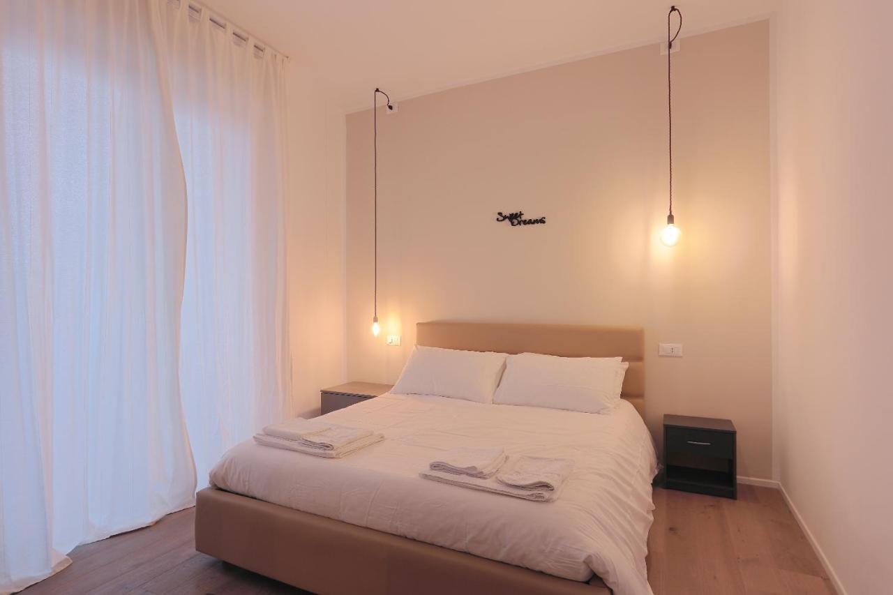 Vicino a Parcheggi Gratuiti - Vicino al Centro - B&B Modena