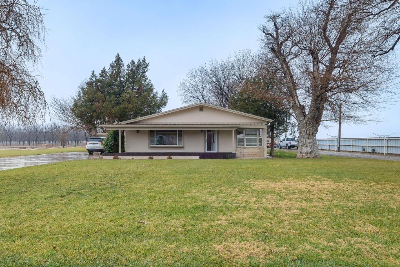 Peaceful Artesia Vacation Rental with Orchard Views! - Bed and Breakfast Artesia