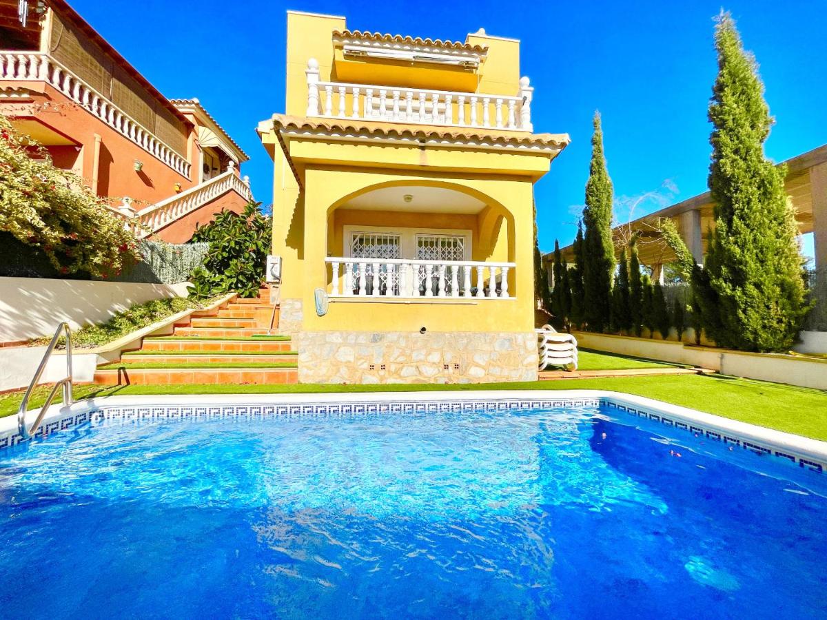 Villa Mimosa Pinar de Campoverde by Villas&You - B&B