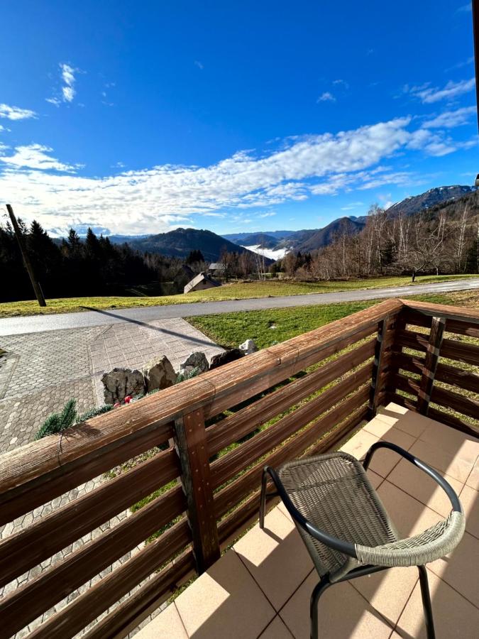 Apartma Bine - Bed and Breakfast