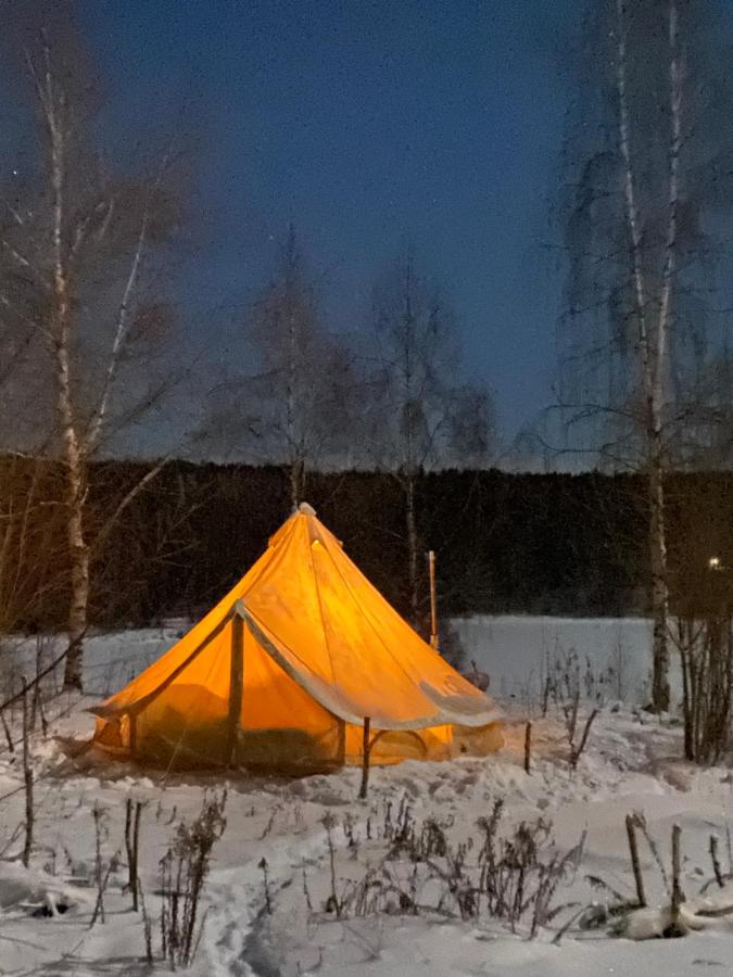 B&B Torsby - Winter Glamping Tent Hovfjallet Vitsand - Bed and Breakfast Torsby