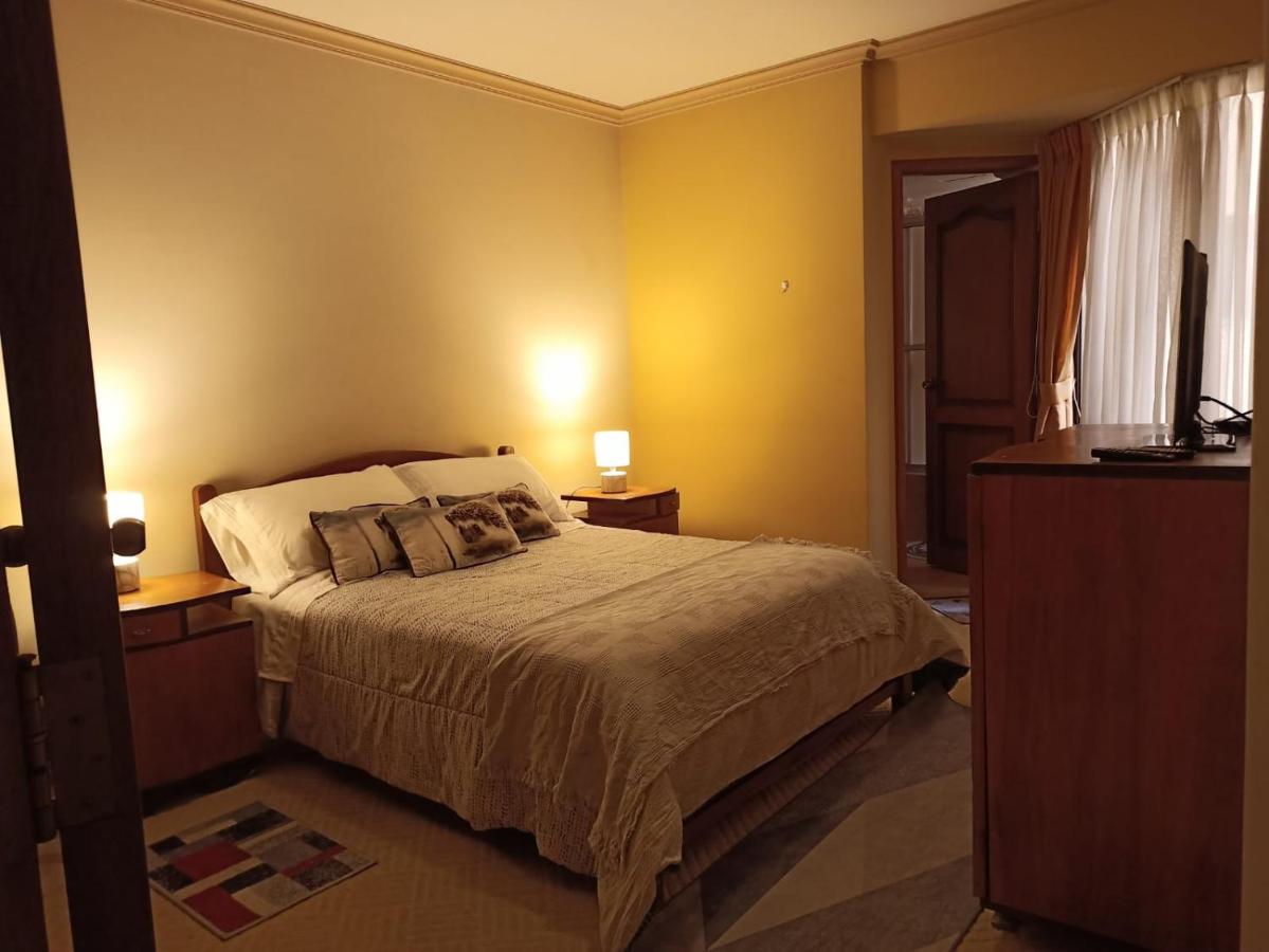Apartamento, cómodo, en el corazón de Cochabamba - B&B Cochabamba