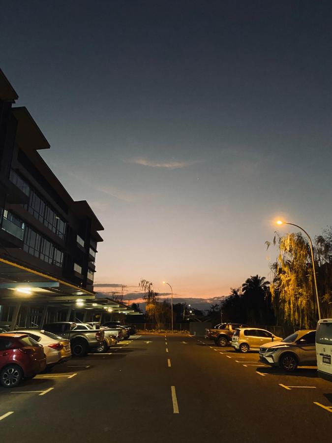The DreamHouse Homestay - B&B Lahad Datu