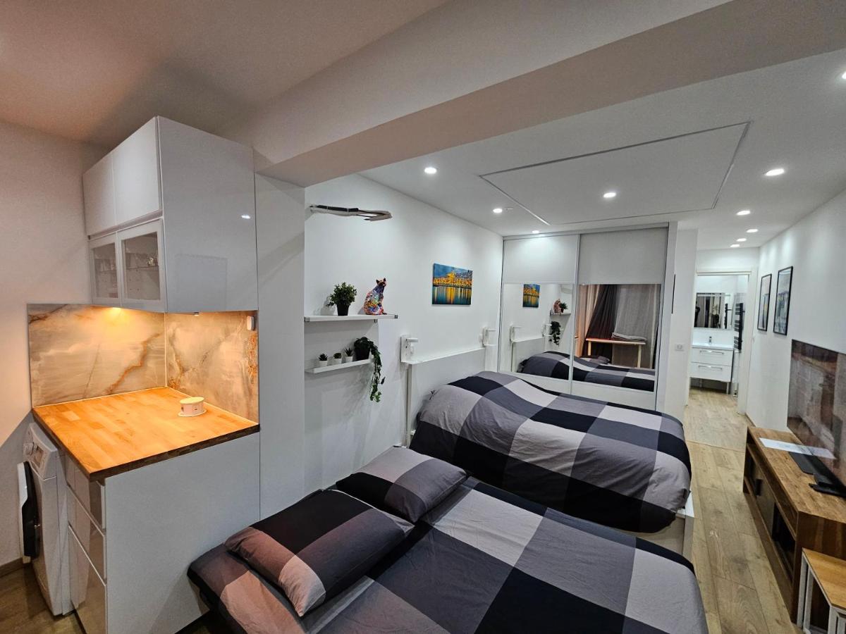 Lovely appartement near sea and Monaco with free parking - B&B Rocabruna