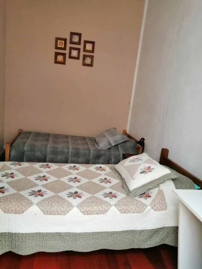 Camera Piccola Doppia con Letti Singoli