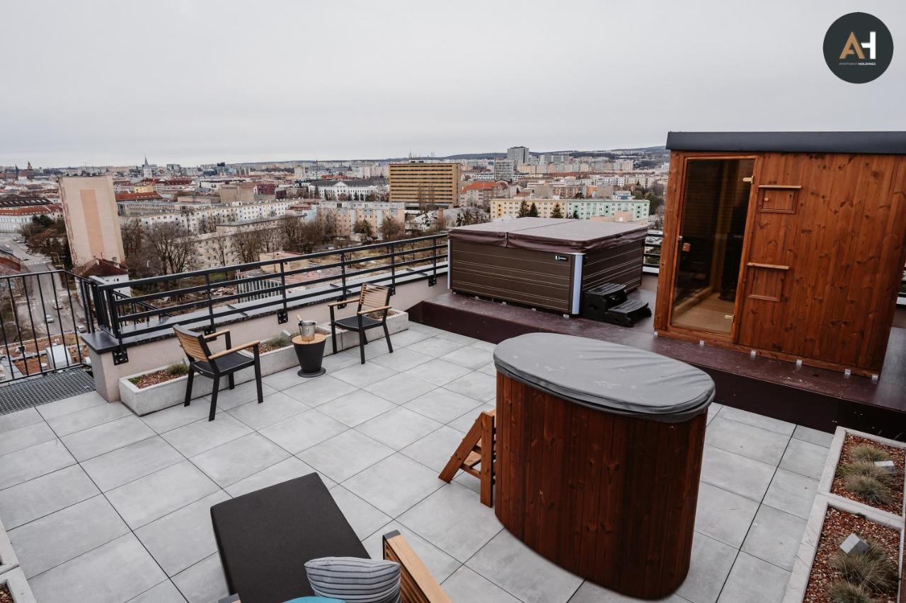 Albelli Luxury Skyview - B&B Košice