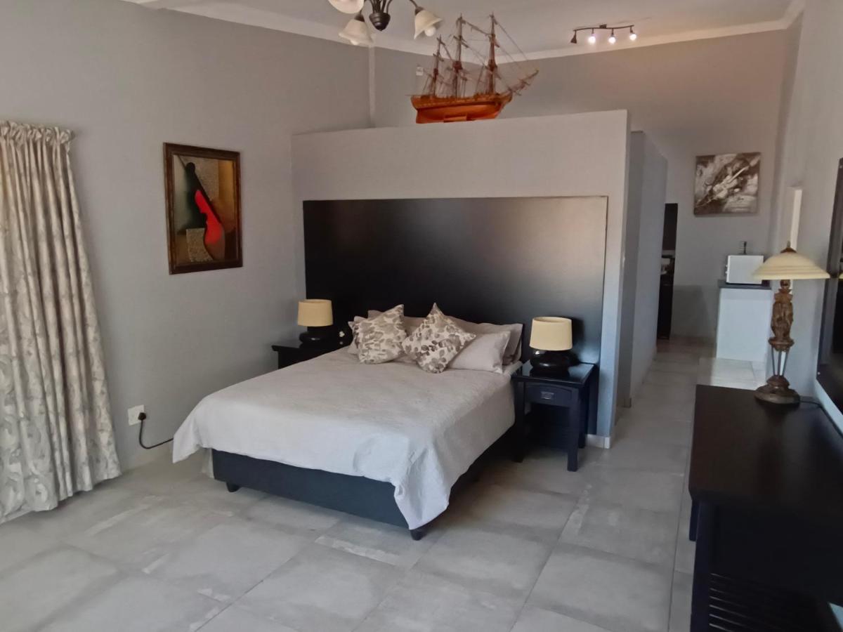 Deluxe Family Suite