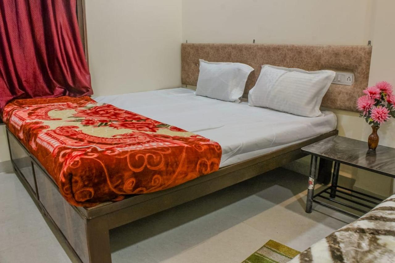 B&B Ujjain - Shree Balaji Home Stay - Bed and Breakfast Ujjain