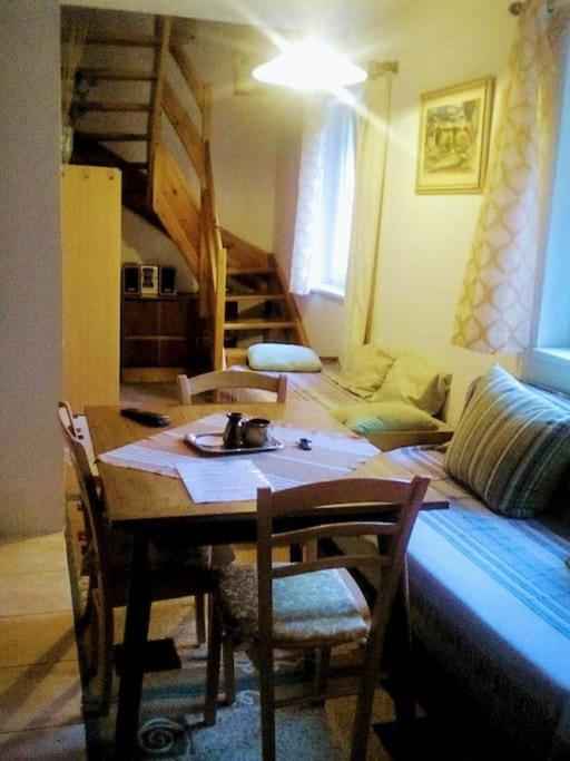 B&B Vysoké nad Jizerou - Nádherný klidný apartmán s infrasaunou - Bed and Breakfast Vysoké nad Jizerou