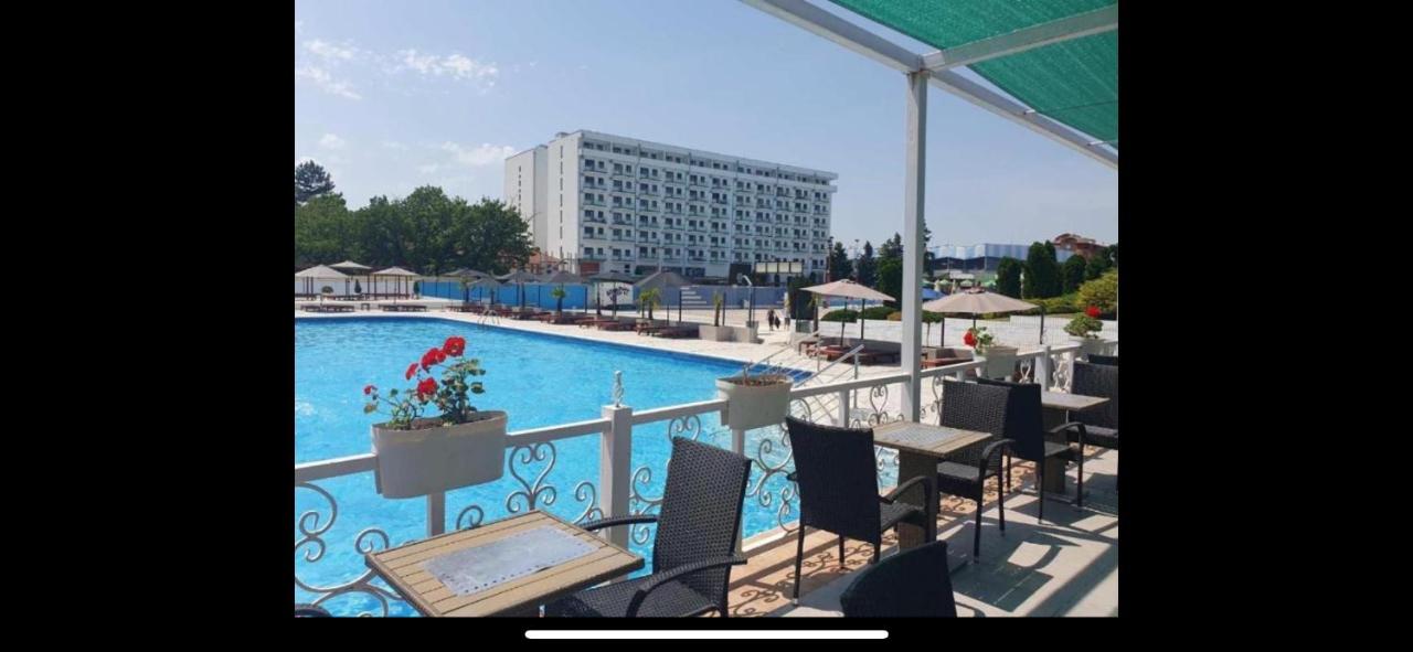 De Lux Nedeljkovic President - B&B Jagodina