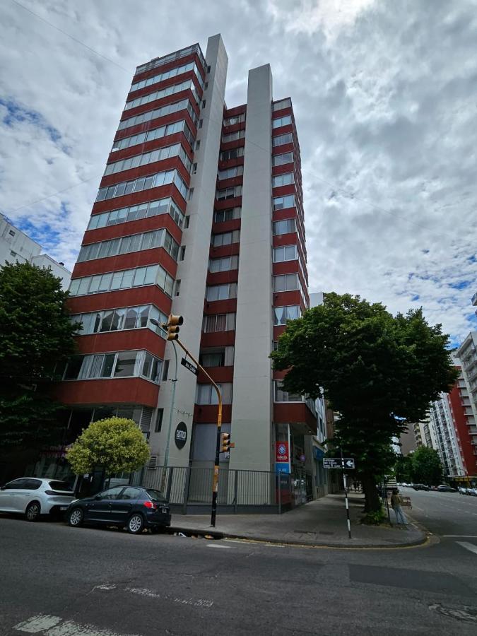 Depto 1 Amb y Medio - Luminoso, Cálido y Buena Ubicación - Ferienwohnung