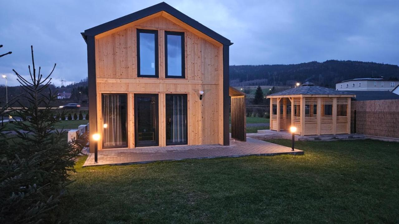 Domek Madzi - Misiowa Polanka - domek z możliwością dodatkowego wynajęcia sauny - Bed and Breakfast