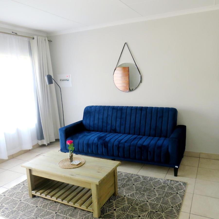 B&B Emalahleni - 43 Home self Catering with backup power - Bed and Breakfast Emalahleni