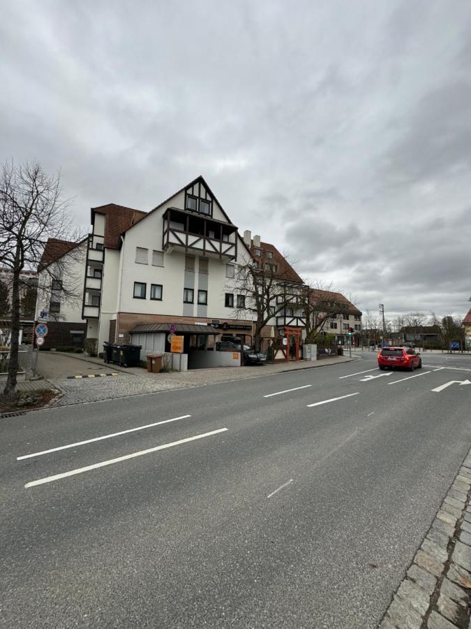 Cozy Nürnberg-Schwaig-Messe-Küche-Balkon - Chambres d’hôtes