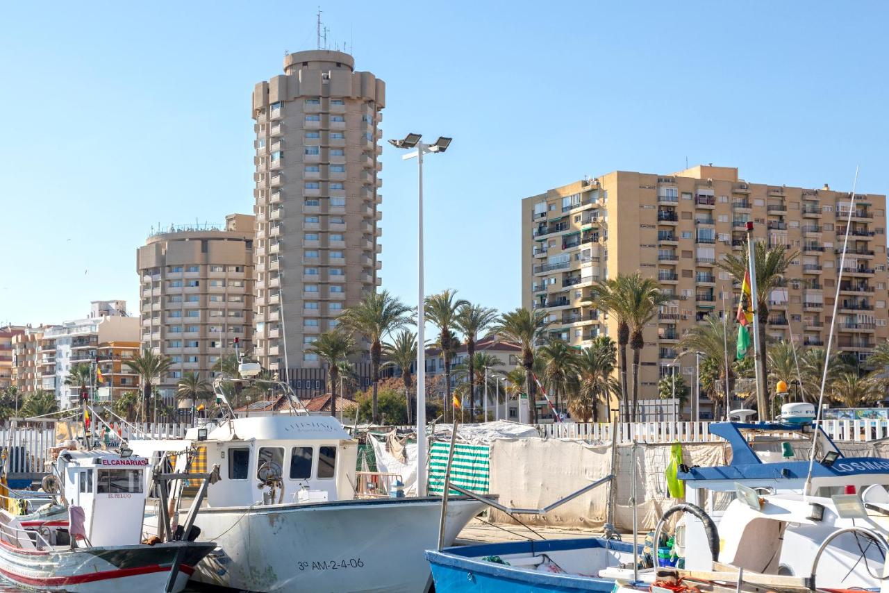 Apartamento con terraza vista mar by Rent Me - B&B Fuengirola