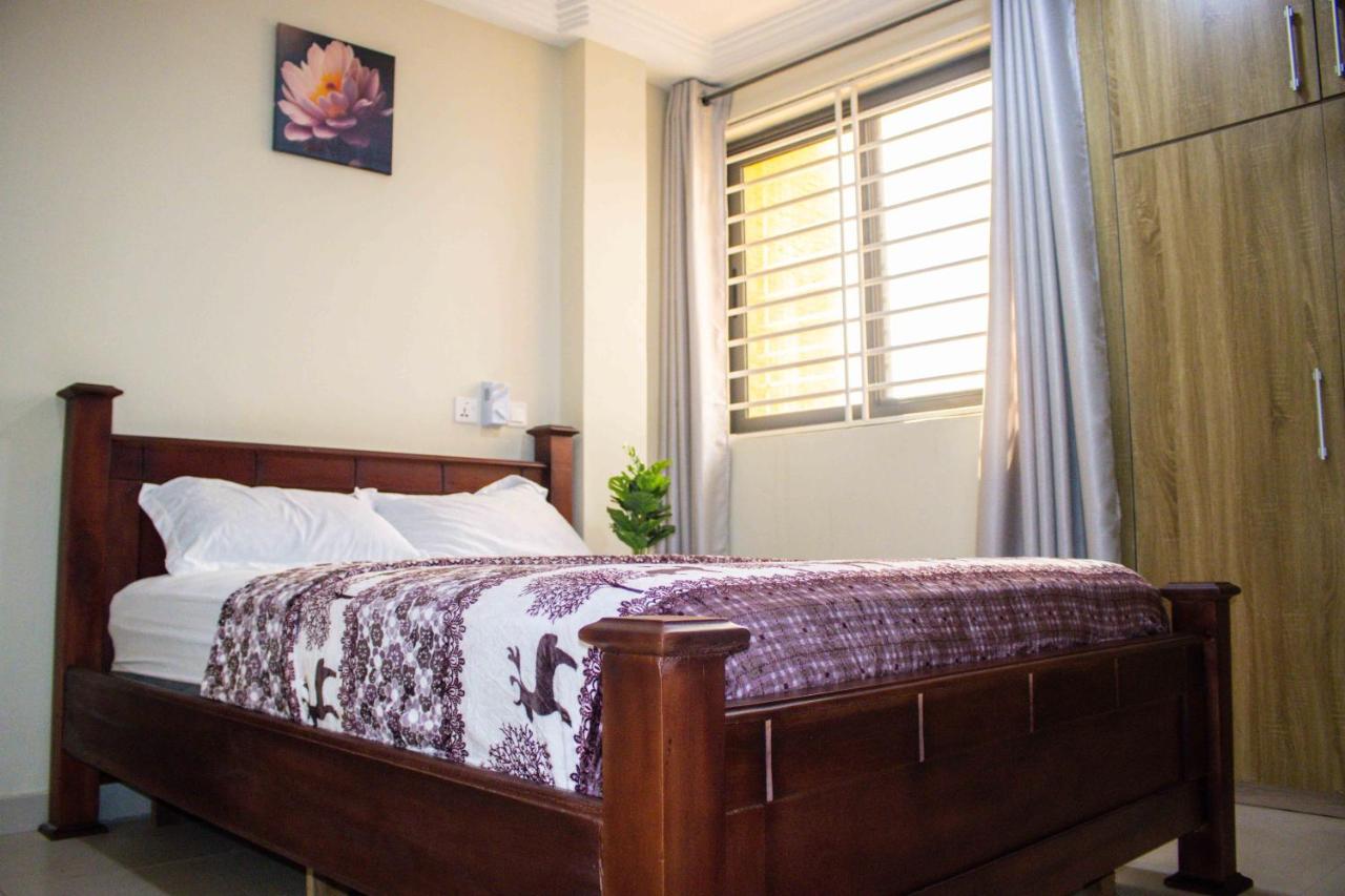 Dreibettzimmer mit eigenem Bad