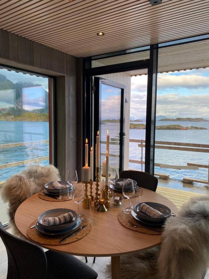Waterfront apartment with panoramic sea view - B&B