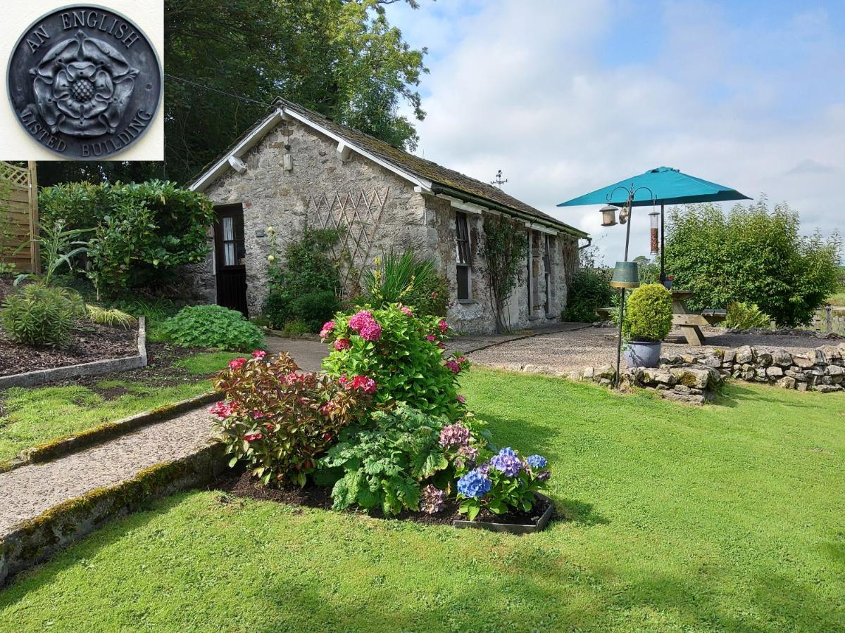 B&B Ulverston - Lile Cottage at Gleaston Water Mill - Bed and Breakfast Ulverston