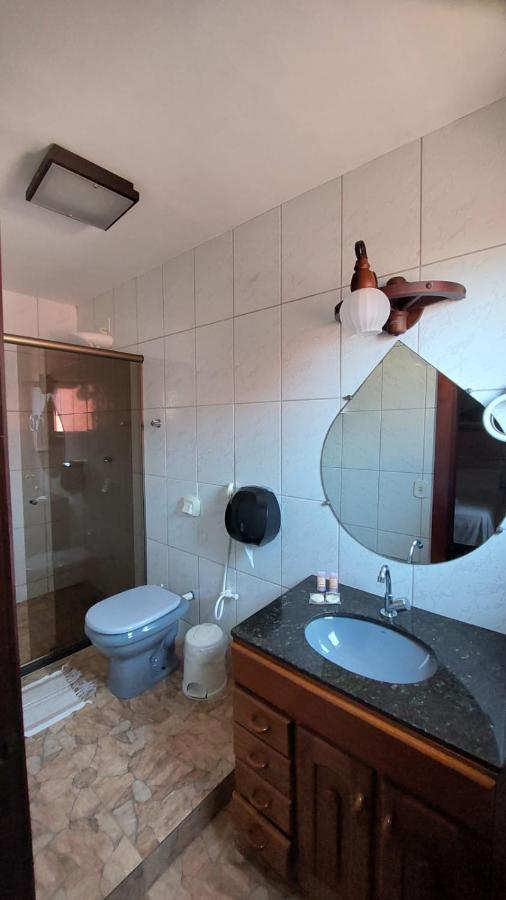 Camera Tripla Classic