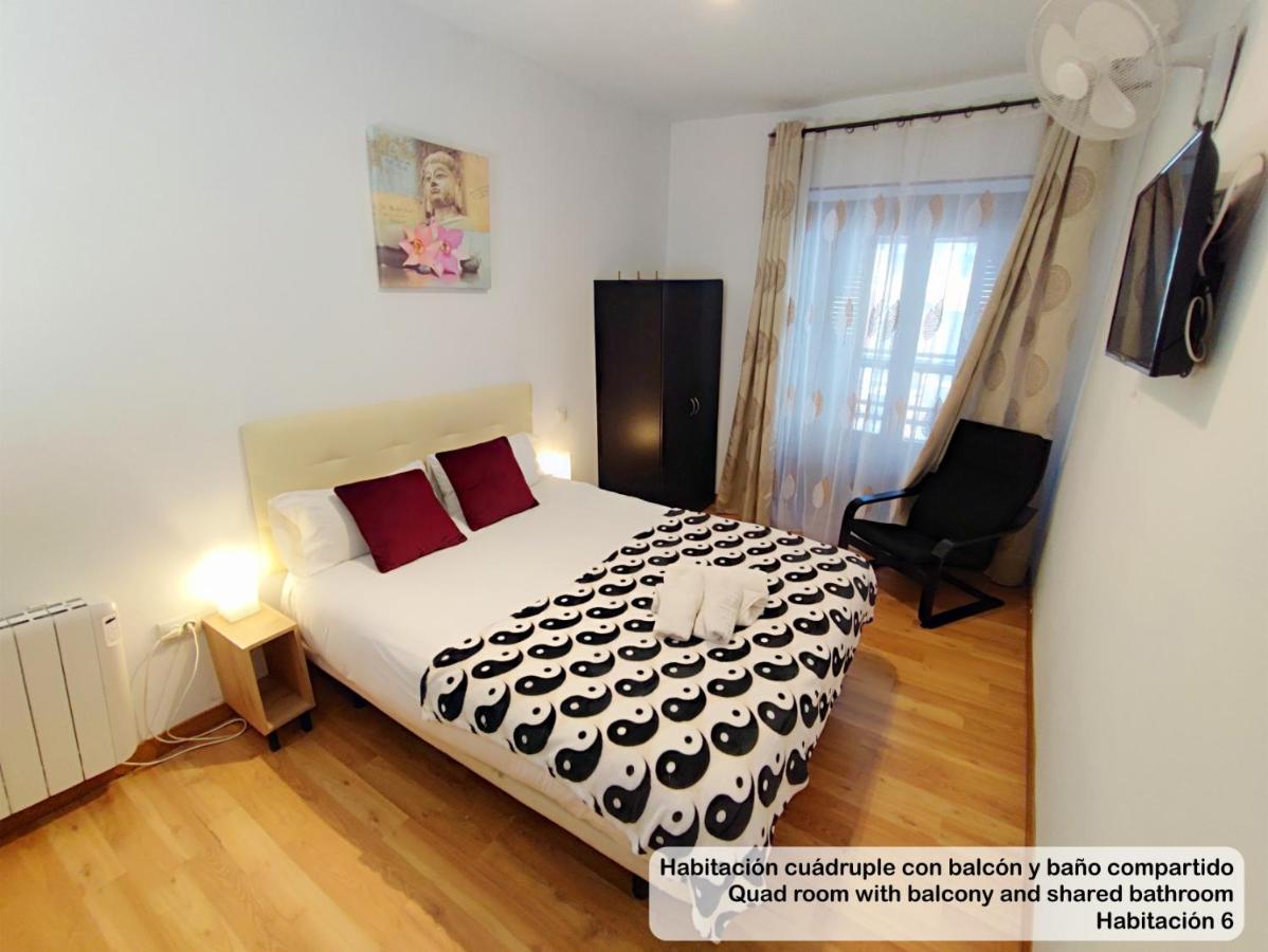 Vierpersoonskamer met Gedeelde Badkamer